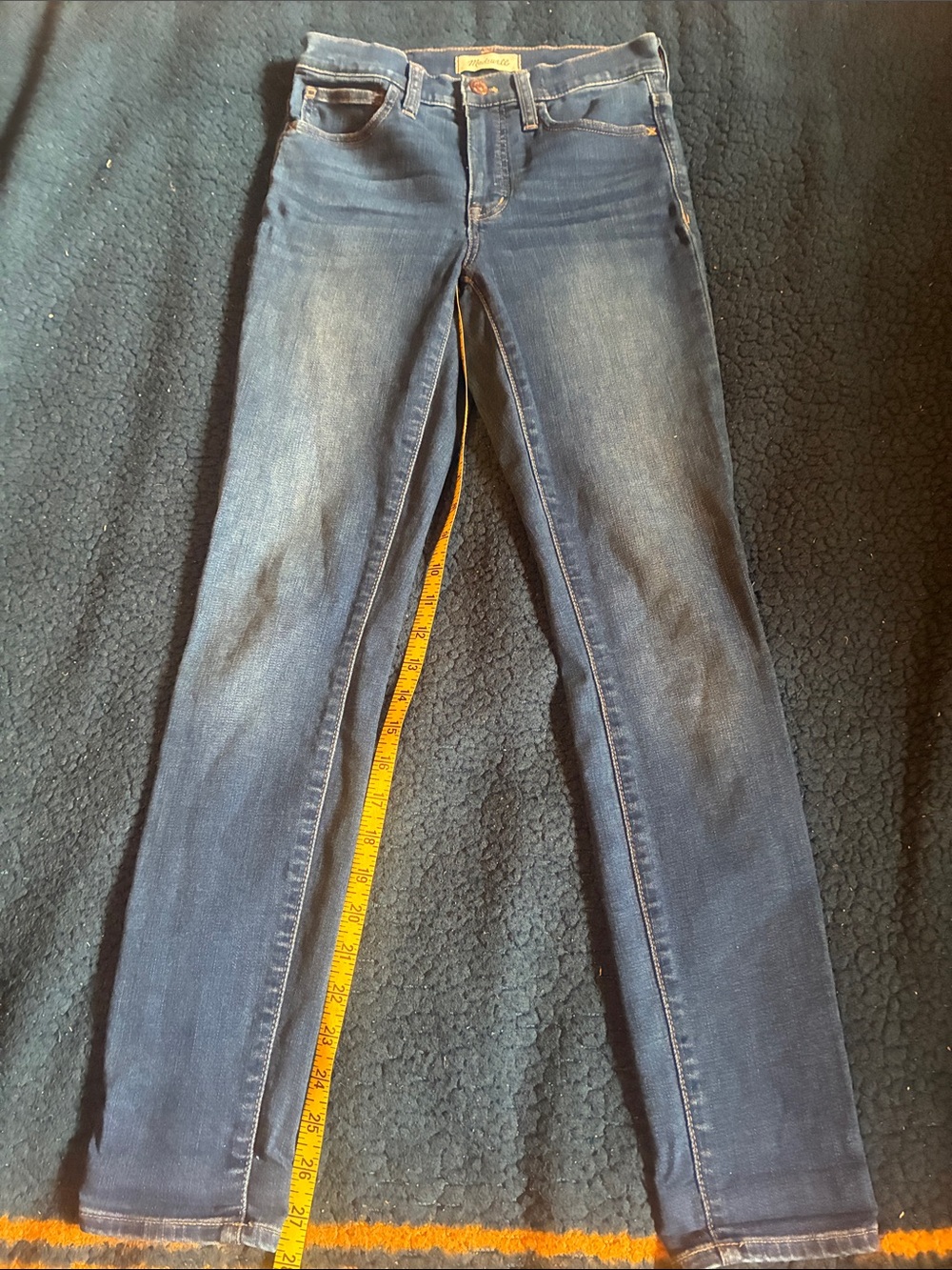Madewell roadtripper Women's Skinny Jeans in Faded Navy Blue